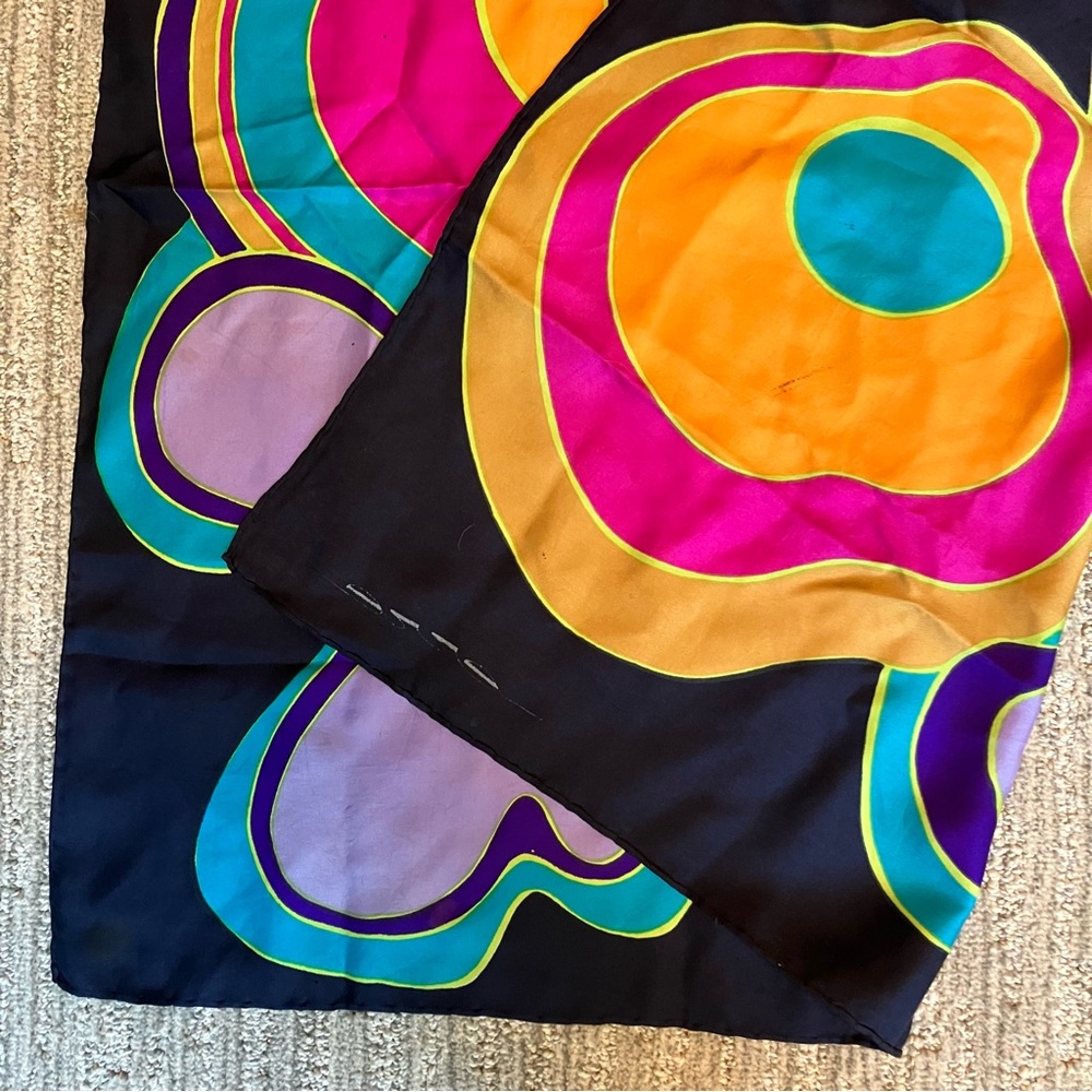 Vintage erre square scarf with funky 1960s feel - Picture 4 of 8